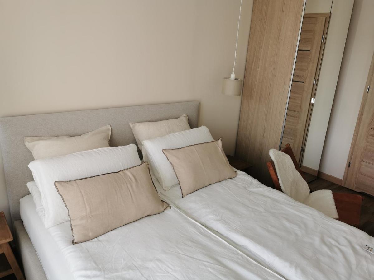 Hearth Hill View Apartment Устронь Екстер'єр фото